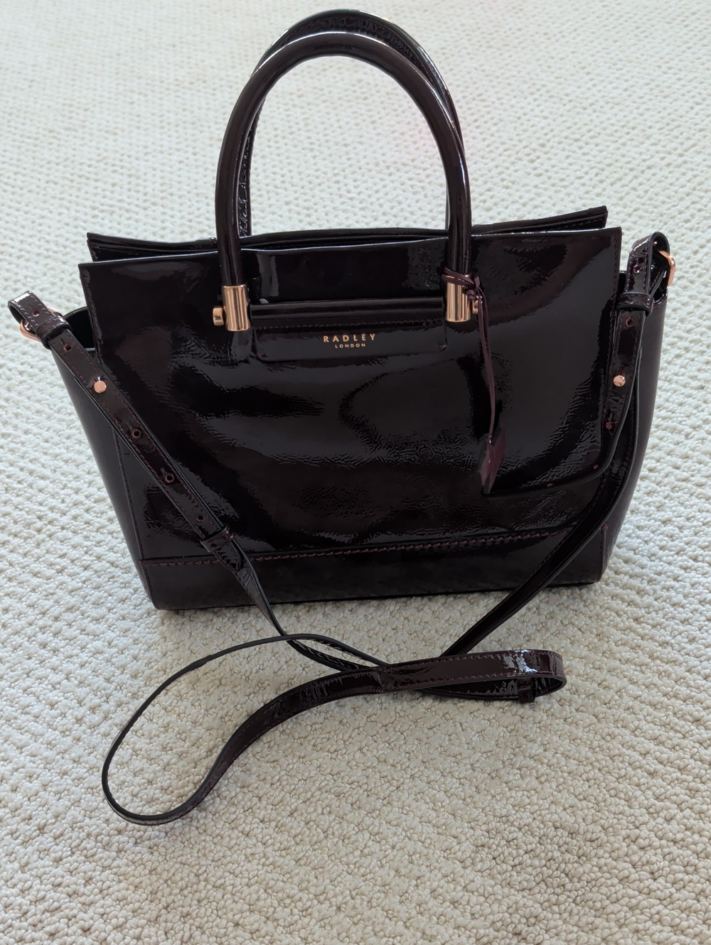RADLEY LONDON never used! Glossy Patent Satchel in Deep Burgundy